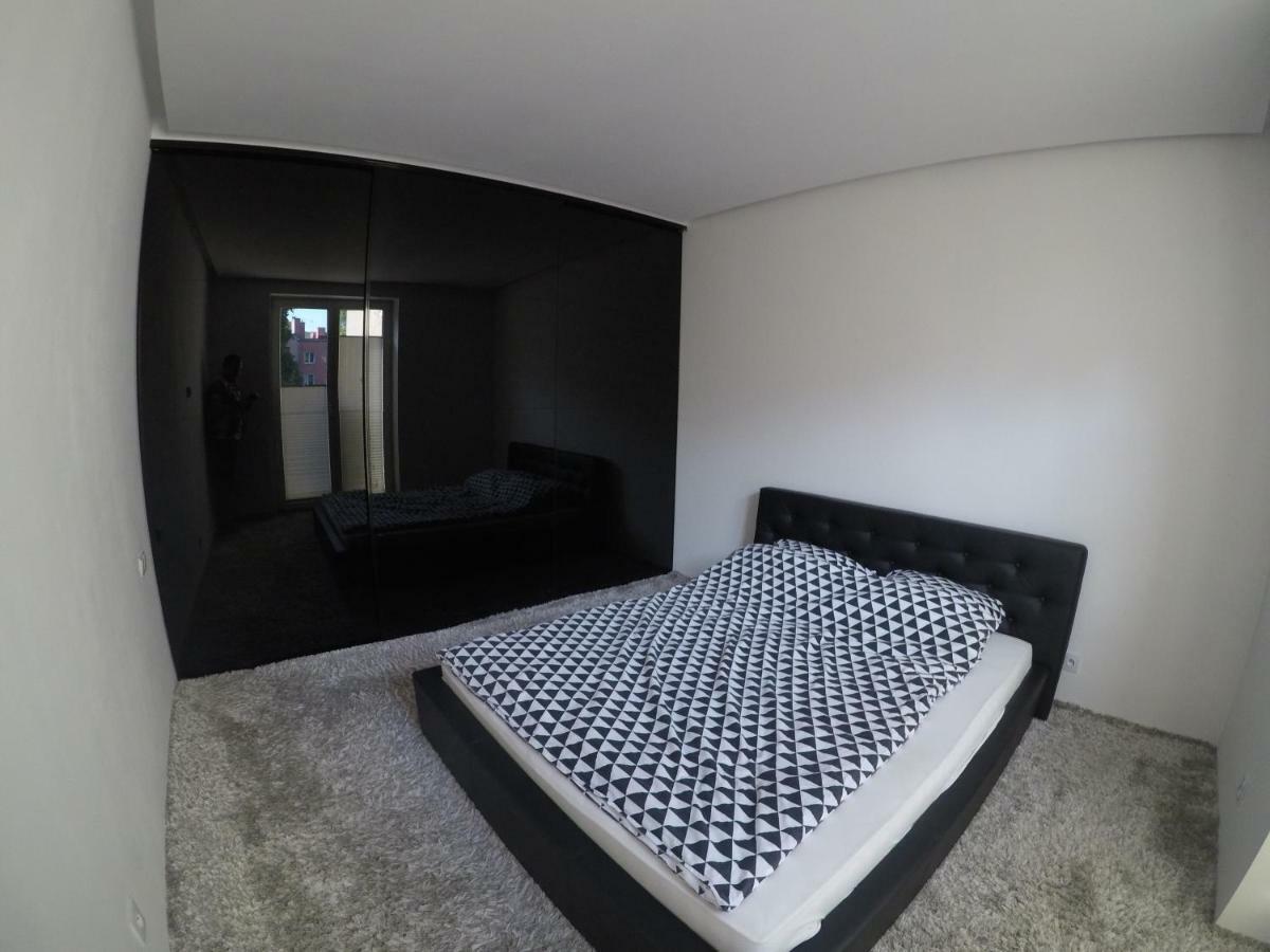 Nowoczesny Apartament III Al. Nmp Ζεστοκόβα Εξωτερικό φωτογραφία