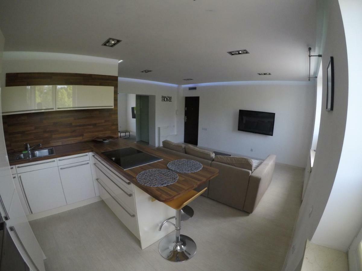 Nowoczesny Apartament III Al. Nmp Ζεστοκόβα Εξωτερικό φωτογραφία