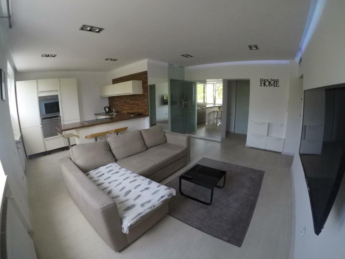 Nowoczesny Apartament III Al. Nmp Ζεστοκόβα Εξωτερικό φωτογραφία