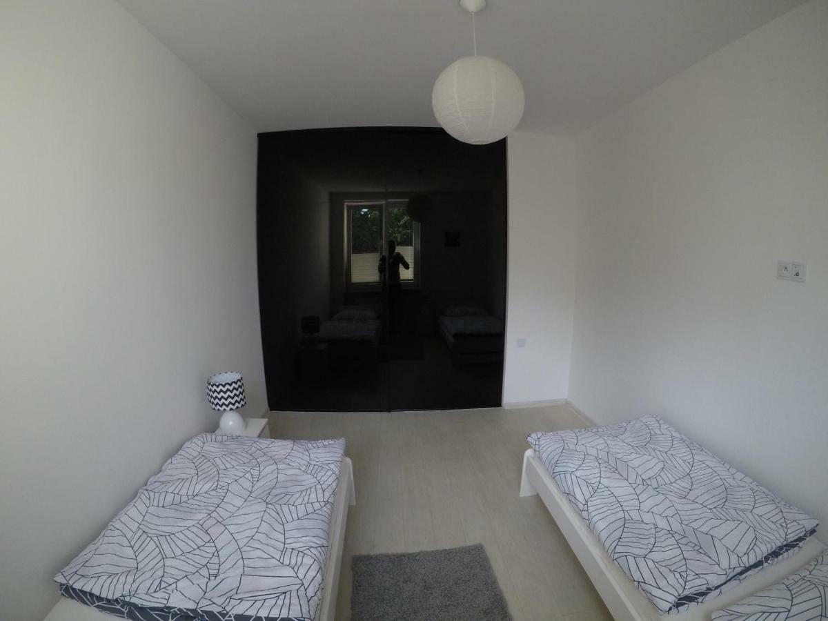 Nowoczesny Apartament III Al. Nmp Ζεστοκόβα Εξωτερικό φωτογραφία